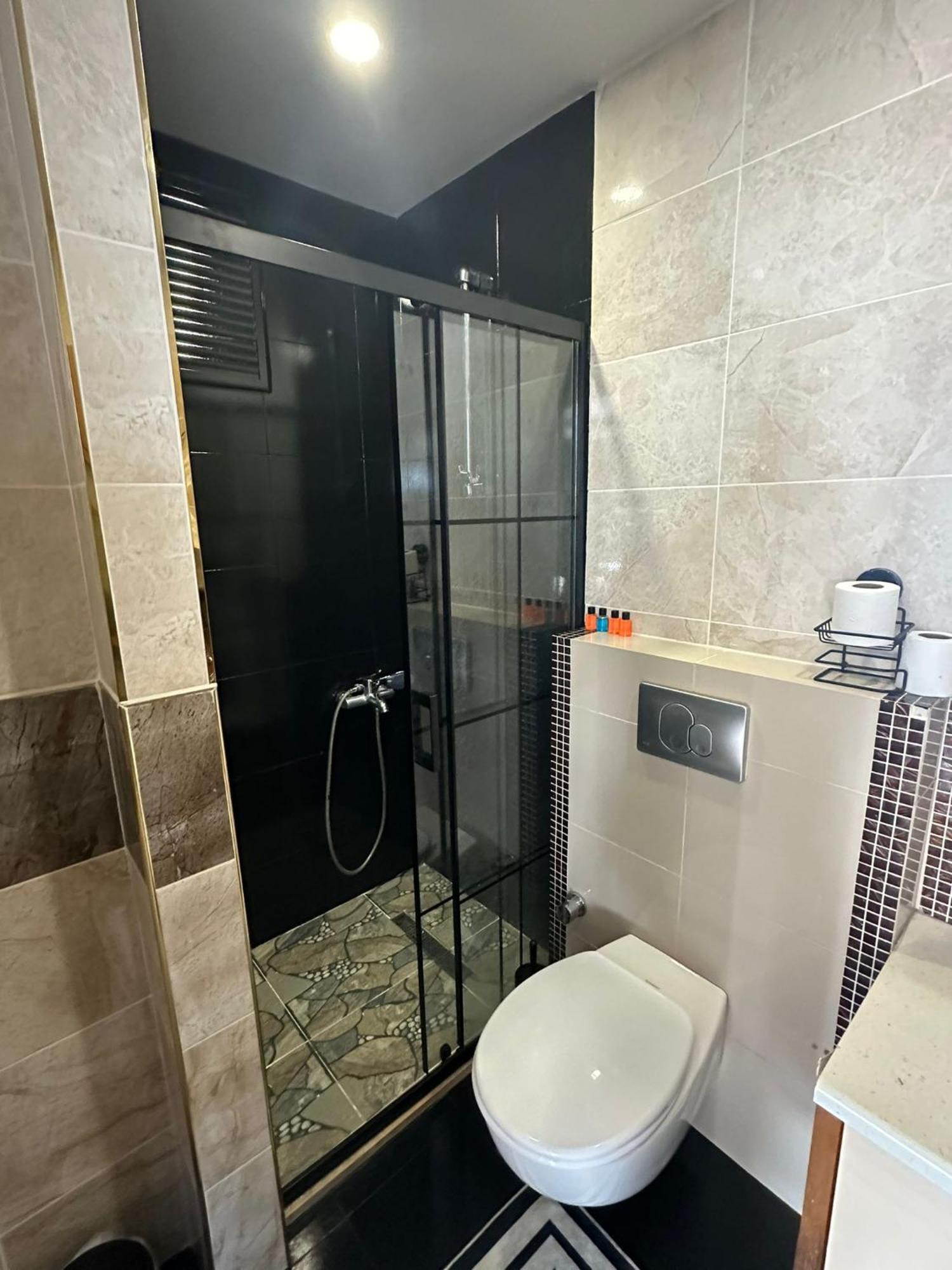 Myy Suites Hotel Istanbul Exterior photo